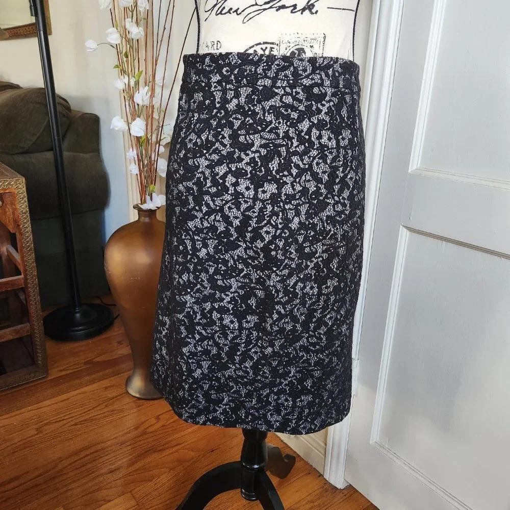 Michael Kors Black and White Pencil Skirt Sz M